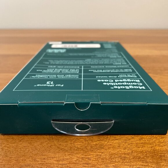 NIB, NEW Protect ONN. MagSafe Compatible Rugged Phone Case for iPhone 13 “Clear” - Picture 7 of 12